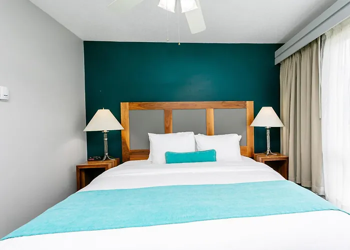 Tonquin Inn